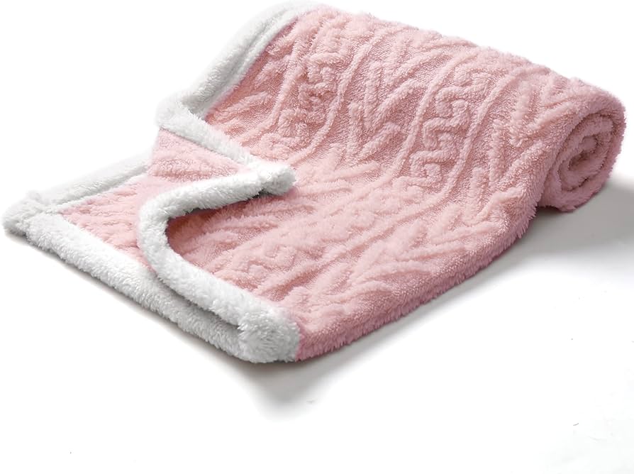 Best Baby Throws: Ultra-Soft and Cozy Blankets for Newborns