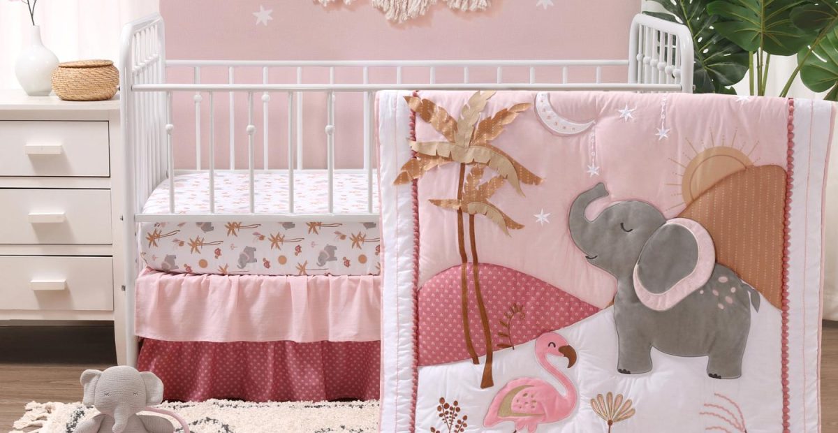 Baby Bedding Set: Adorable Crib Essentials for Your Little One's Comfort